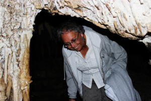 Tight Spot in Lewis and Clark Caverns