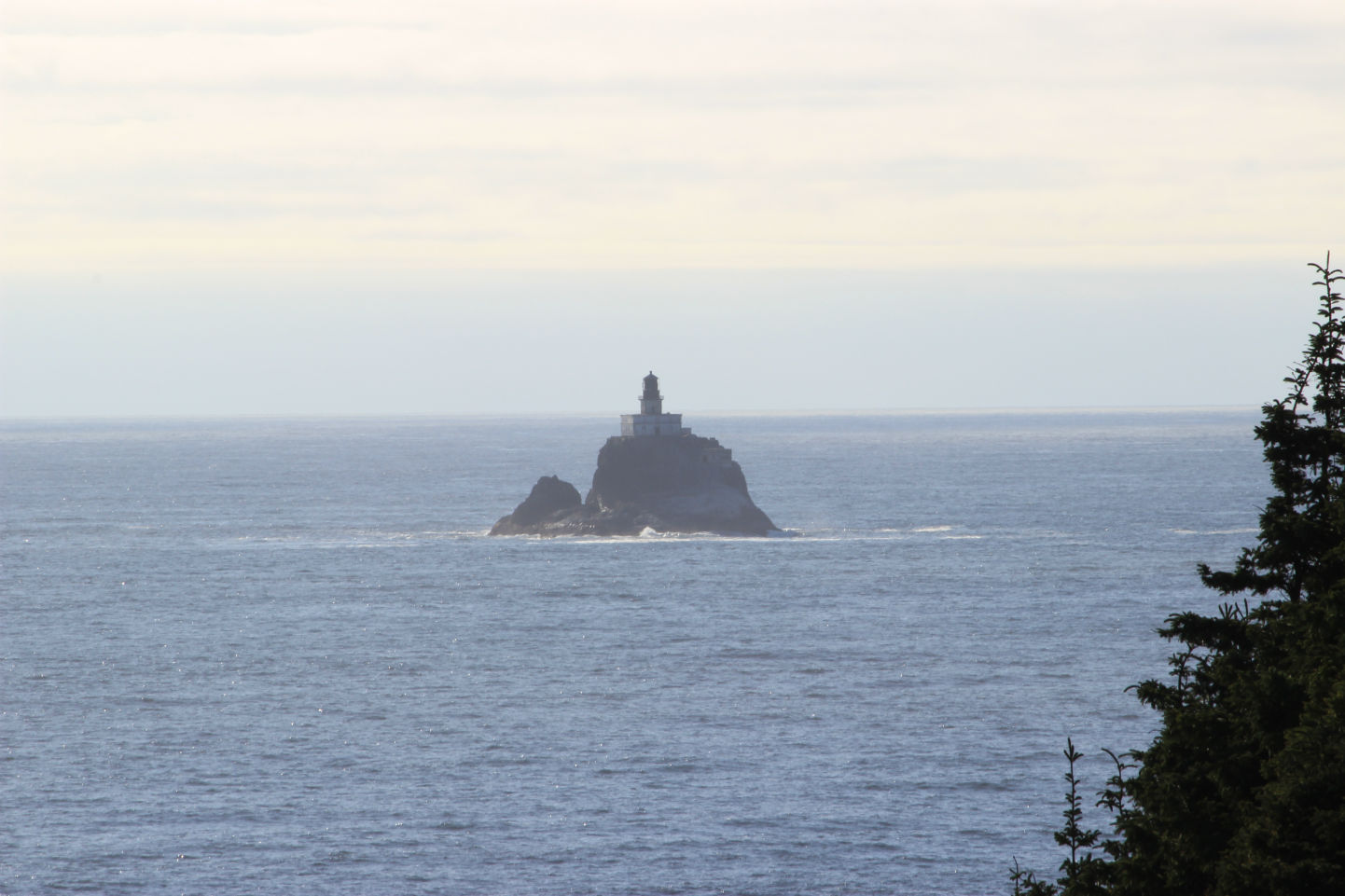 Tillamook Rock Lighthouse from Ecola State Park